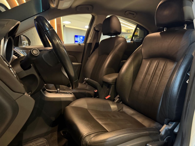 CRUZE 1.8 LT 16V FLEX 4P AUTOMÁTICO - 2014 - NOVO HAMBURGO