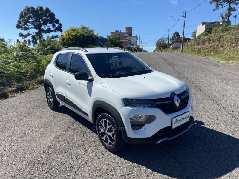 KWID 1.0 12V OUTSIDER FLEX 4P MANUAL - 2023 - FLORES DA CUNHA
