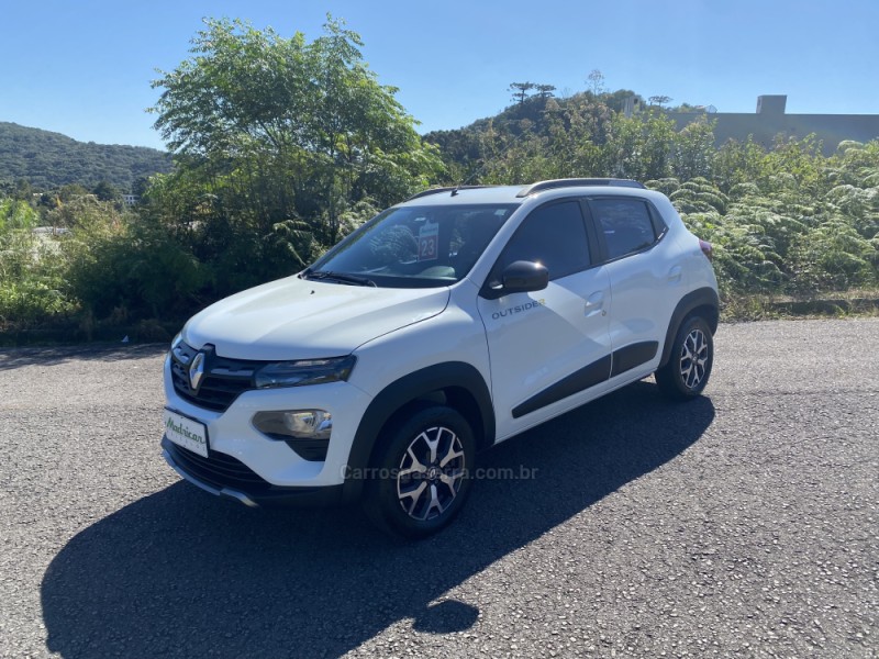 KWID 1.0 12V OUTSIDER FLEX 4P MANUAL