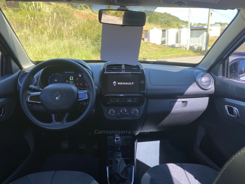 KWID 1.0 12V OUTSIDER FLEX 4P MANUAL - 2023 - FLORES DA CUNHA