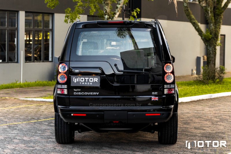 DISCOVERY 4 3.0 SE 4X4 V6 24V TURBO DIESEL 4P AUTOMÁTICO - 2015 - PORTO ALEGRE
