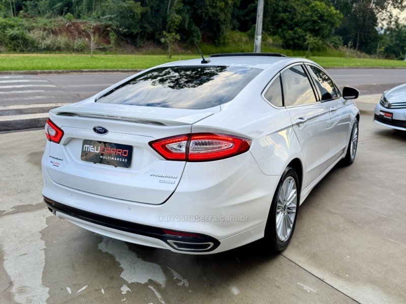 FUSION 2.0 TITANIUM FWD 16V GASOLINA 4P AUTOMÁTICO - 2016 - LAJEADO