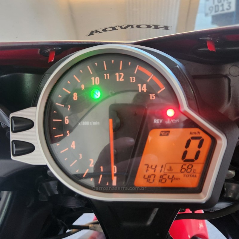 CBR 1000RR FIREBLADE - 2008 - FARROUPILHA