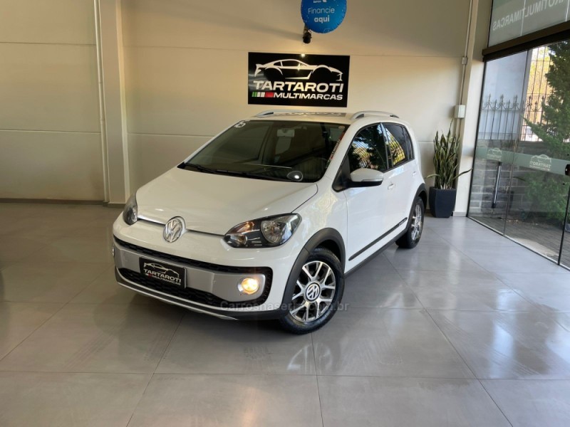 CROSS UP 1.0 TSI 12V FLEX 4P MANUAL - 2016 - CAXIAS DO SUL