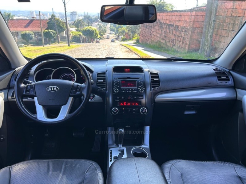 SORENTO 3.5 4X4 V6 24V GASOLINA 4P AUTOMÁTICO - 2011 - VENâNCIO AIRES