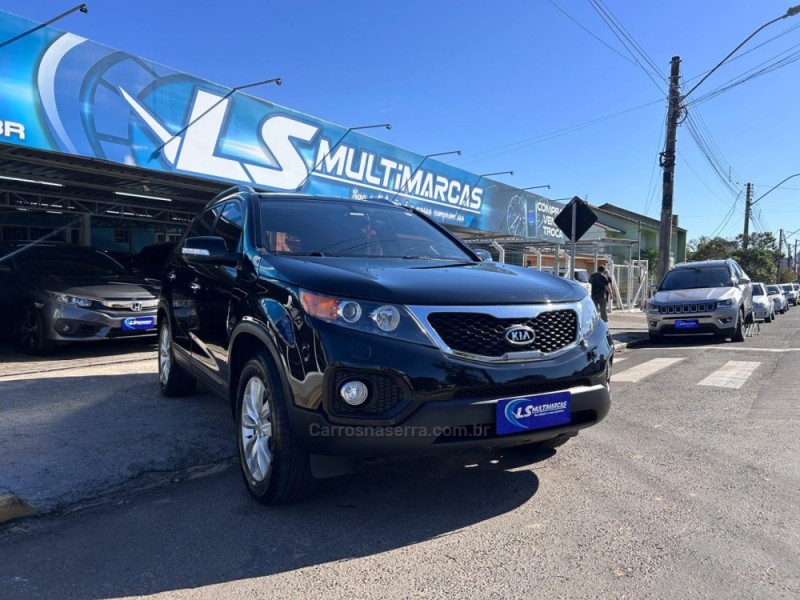 SORENTO 3.5 4X4 V6 24V GASOLINA 4P AUTOMÁTICO - 2011 - VENâNCIO AIRES