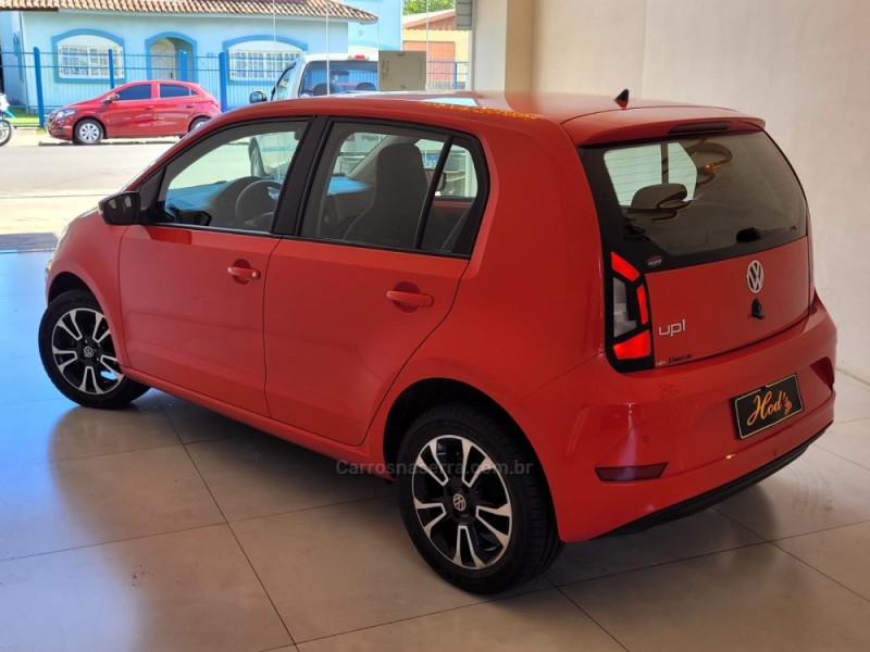 UP 1.0 MPI RED UP 12V FLEX 4P MANUAL - 2020 - CANELA