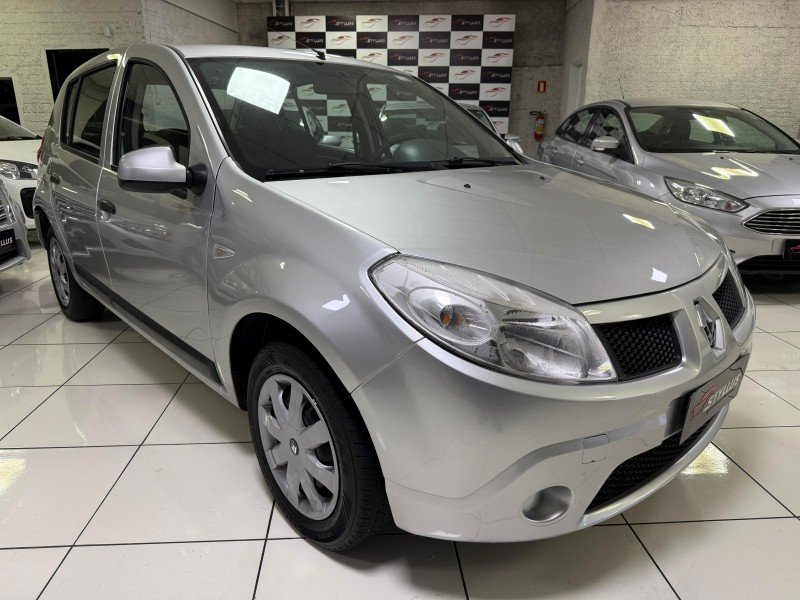 SANDERO 1.6 EXPRESSION 8V FLEX 4P MANUAL - 2011 - ESTâNCIA VELHA