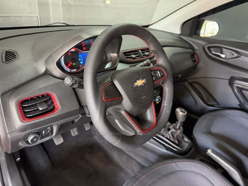 ONIX 1.4 MPFI EFFECT 8V FLEX 4P MANUAL - 2016 - MUçUM
