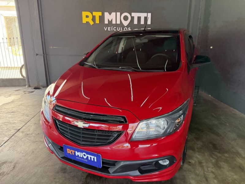 ONIX 1.4 MPFI EFFECT 8V FLEX 4P MANUAL - 2016 - MUçUM