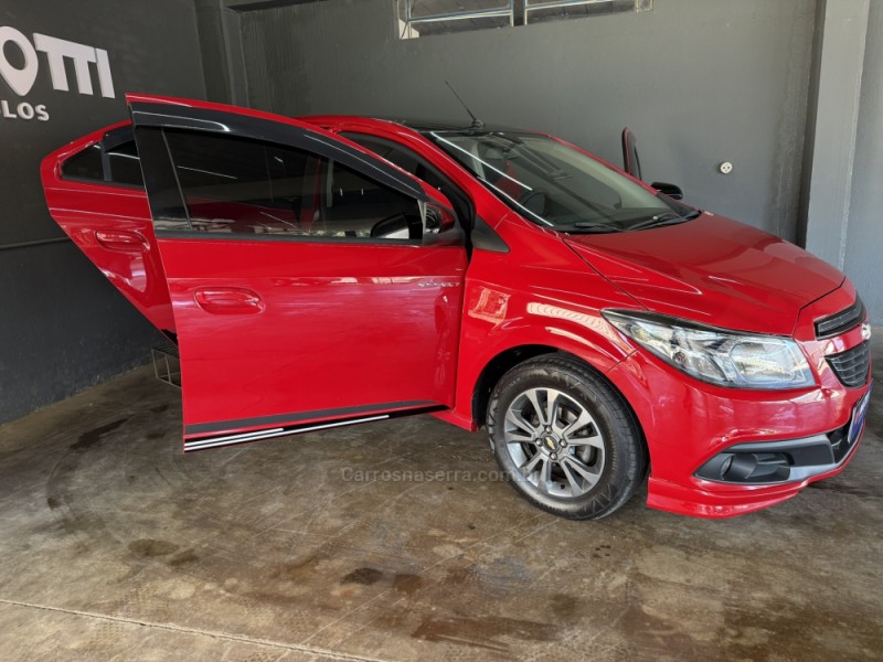 ONIX 1.4 MPFI EFFECT 8V FLEX 4P MANUAL - 2016 - MUçUM