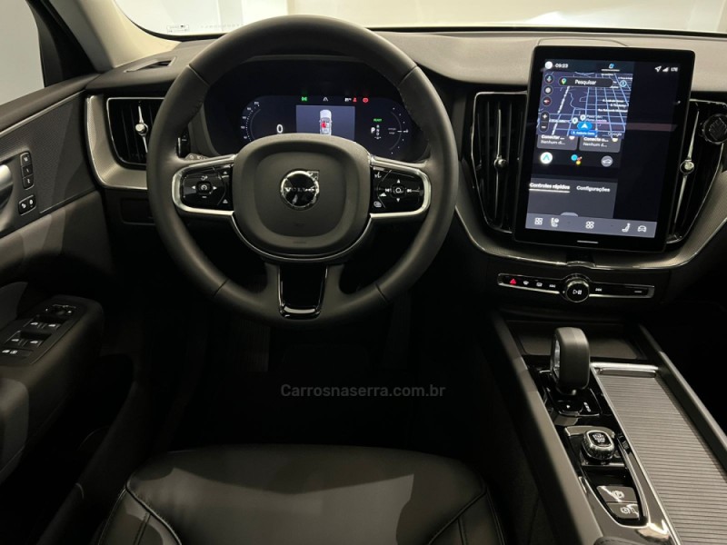 XC60 2.0 T8 RECHARGE PLUS AWD HIBRIDO 4P AUTOMÁTICO - 2026 - FLORES DA CUNHA