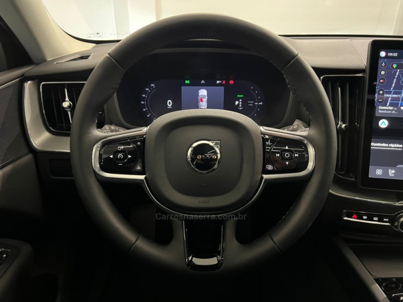 XC60 2.0 T8 RECHARGE PLUS AWD HIBRIDO 4P AUTOMÁTICO - 2026 - FLORES DA CUNHA