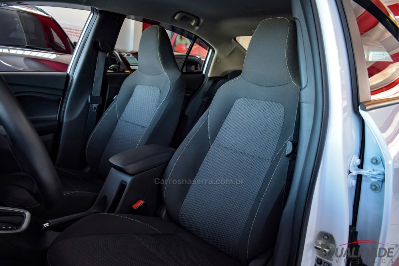 ONIX 1.0	LTZ PLUS 12V TURBO FLEX 4P AUTOMÁTICO - 2024 - SANTA CRUZ DO SUL