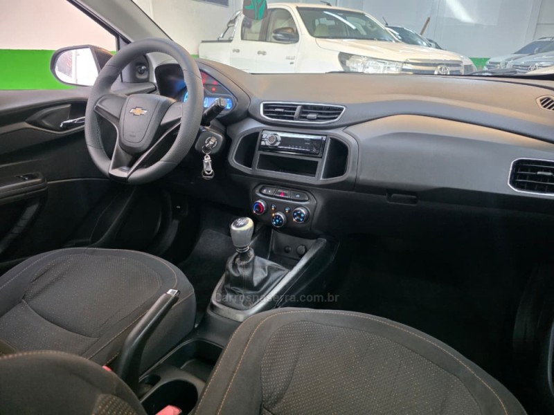 ONIX 1.4 MPFI LT 8V FLEX 4P MANUAL - 2014 - SAPUCAIA DO SUL