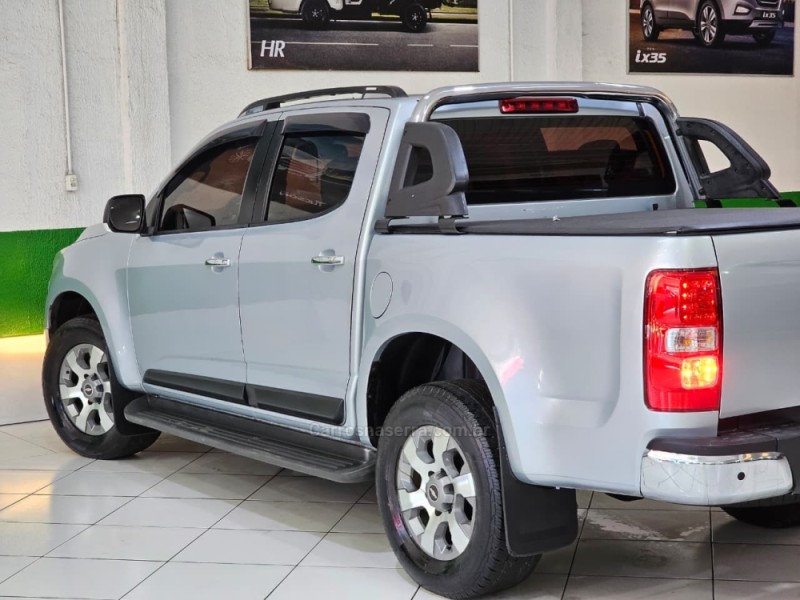 S10 2.4 LTZ 4X2 CD 8V FLEX 4P MANUAL - 2013 - SAPUCAIA DO SUL