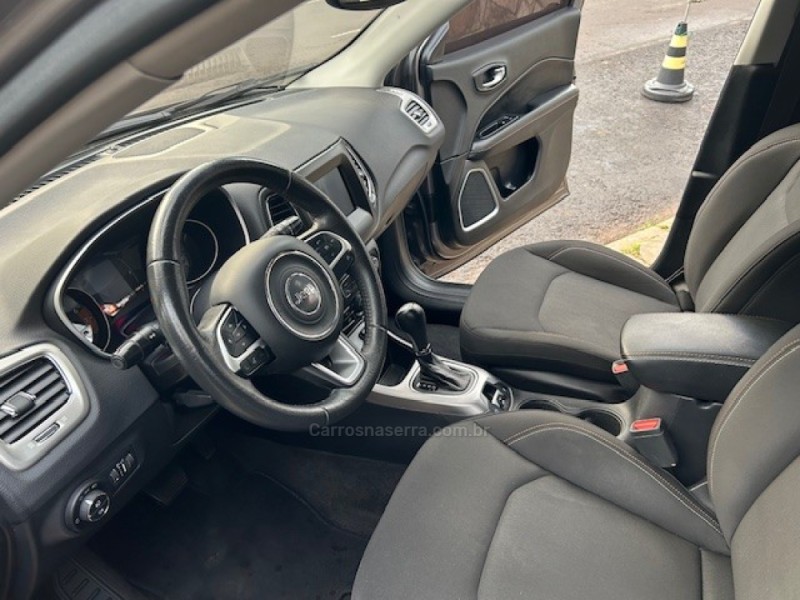 COMPASS 2.0 16V FLEX SPORT AUTOMÁTICO - 2019 - CAXIAS DO SUL
