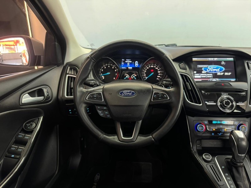 FOCUS 2.0 TITANIUM PLUS 16V FLEX 4P AUTOMÁTICO - 2016 - ESTâNCIA VELHA