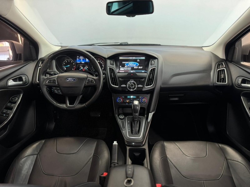 FOCUS 2.0 TITANIUM PLUS 16V FLEX 4P AUTOMÁTICO - 2016 - ESTâNCIA VELHA