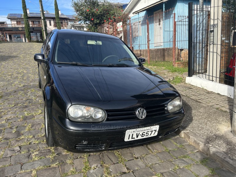 GOLF 2.0 MI 8V GASOLINA 4P MANUAL - 2004 - CAXIAS DO SUL
