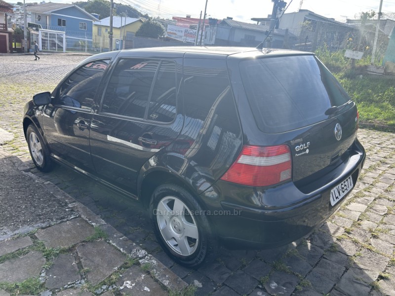 GOLF 2.0 MI 8V GASOLINA 4P MANUAL - 2004 - CAXIAS DO SUL