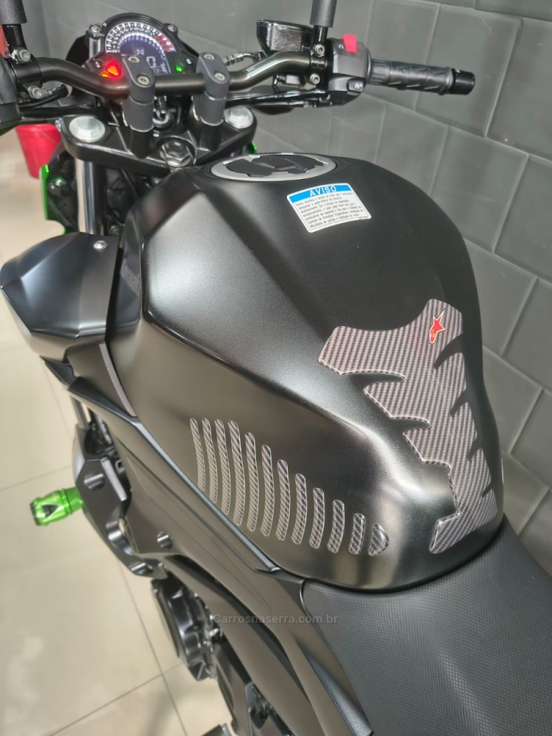 Z400  - 2021 - CAXIAS DO SUL