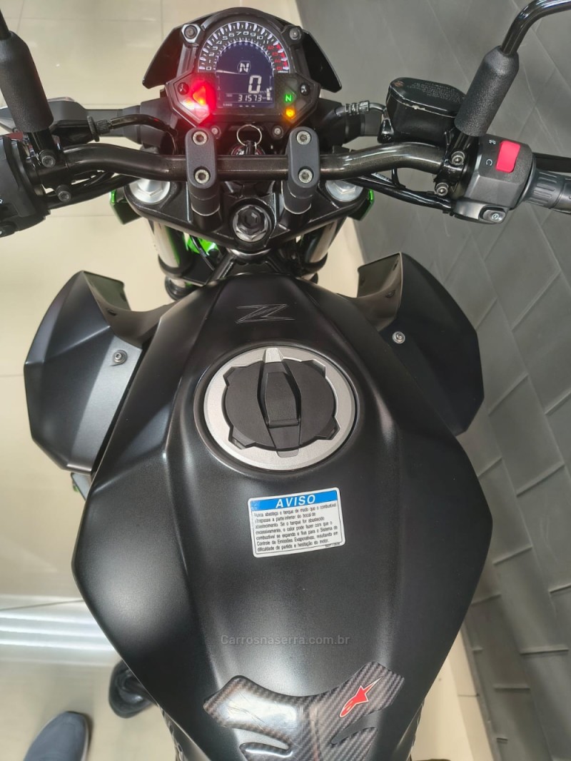 Z400  - 2021 - CAXIAS DO SUL