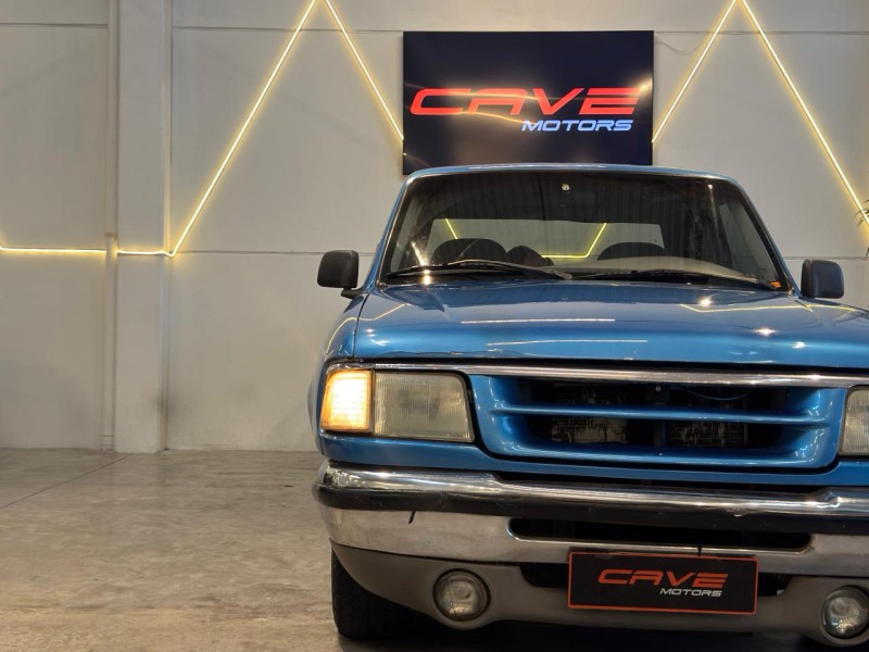 RANGER 4.0 STX 4X2 CE V6 12V GASOLINA 2P MANUAL - 1996 - CAXIAS DO SUL