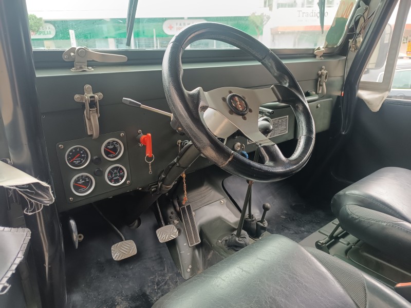 JEEP  - 1980 - FLORES DA CUNHA