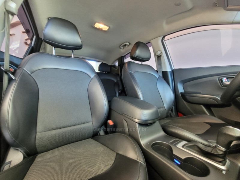 IX35 2.0 GL 4X2 16V FLEX 4P AUTOMÁTICO - 2018 - CANELA
