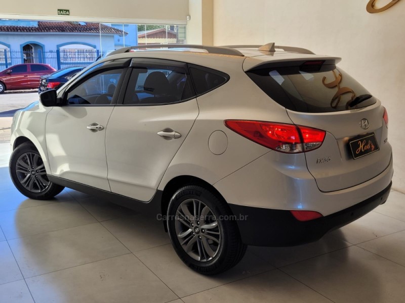 IX35 2.0 GL 4X2 16V FLEX 4P AUTOMÁTICO - 2018 - CANELA
