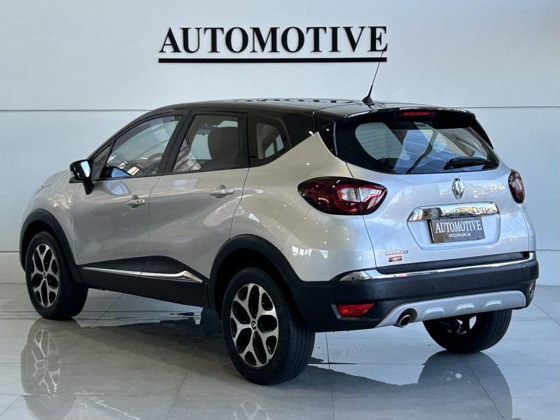 CAPTUR 1.6 16V FLEX INTENSE AUTOMÁTICO - 2018 - CAXIAS DO SUL