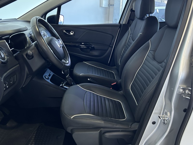 CAPTUR 1.6 16V FLEX INTENSE AUTOMÁTICO - 2018 - CAXIAS DO SUL