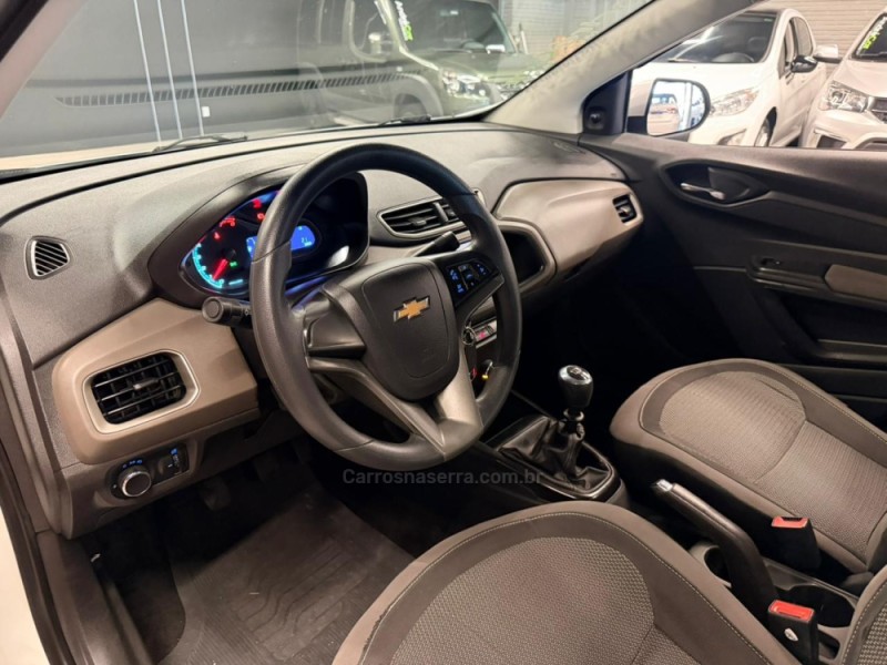 PRISMA 1.4 MPFI LTZ 8V FLEX 4P MANUAL - 2016 - ESTâNCIA VELHA