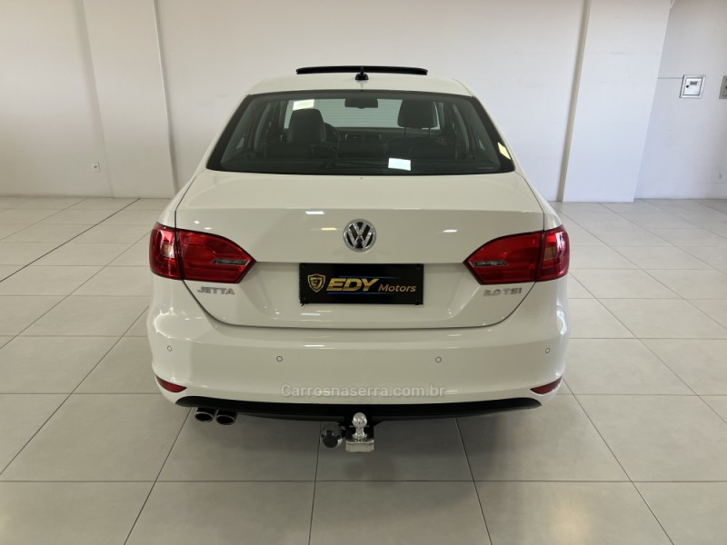 JETTA 2.0 TSI HIGHLINE 211CV GASOLINA 4P DSG - 2013 - BENTO GONçALVES