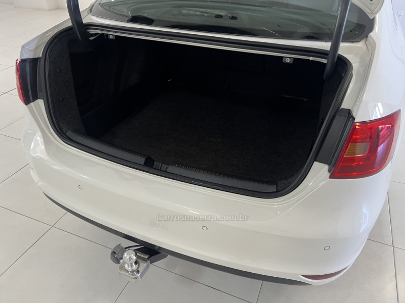 JETTA 2.0 TSI HIGHLINE 211CV GASOLINA 4P DSG - 2013 - BENTO GONçALVES