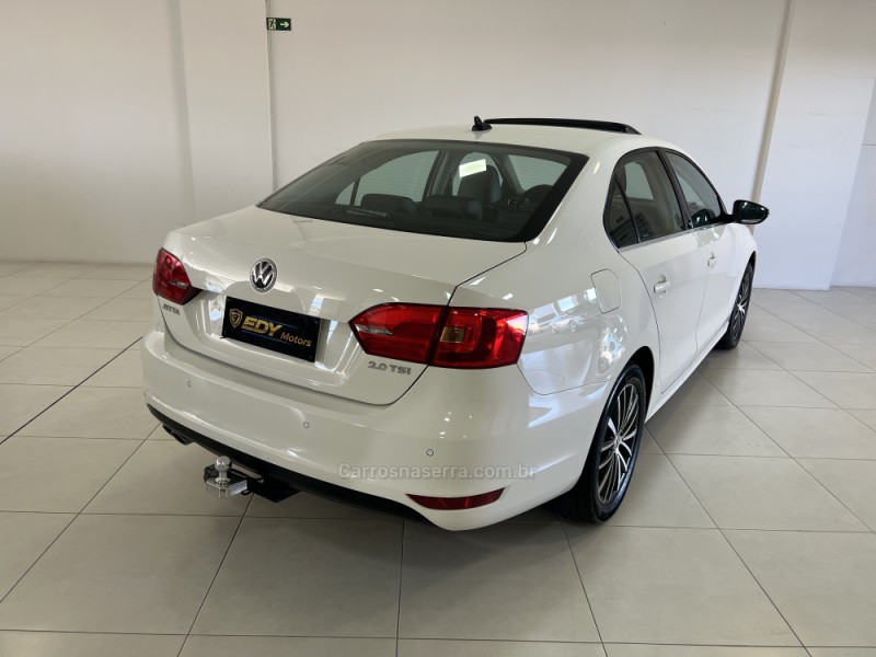 JETTA 2.0 TSI HIGHLINE 211CV GASOLINA 4P DSG - 2013 - BENTO GONçALVES