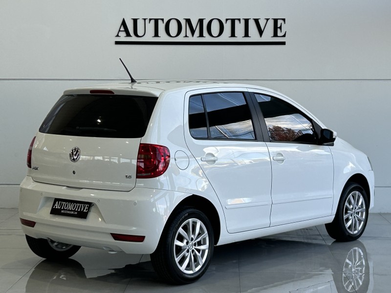 FOX 1.6 MI 8V FLEX 4P MANUAL - 2014 - CAXIAS DO SUL