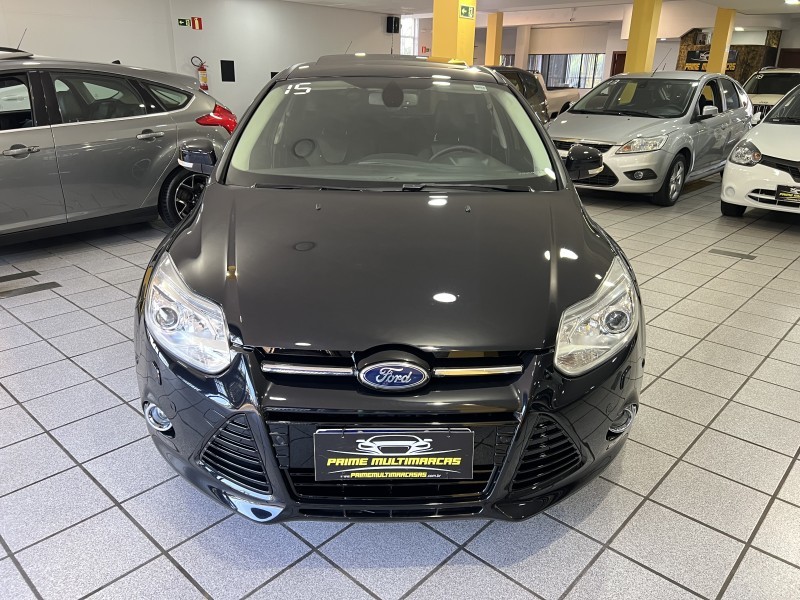 FOCUS 2.0 TITANIUM PLUS 16V FLEX 4P AUTOMÁTICO - 2015 - CAXIAS DO SUL