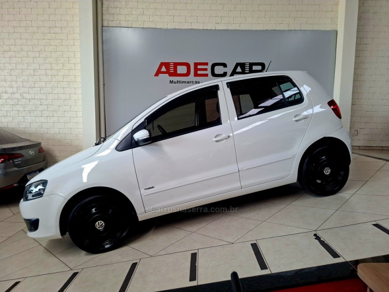 FOX 1.0 ITREND 8V FLEX 4P MANUAL - 2011 - FARROUPILHA