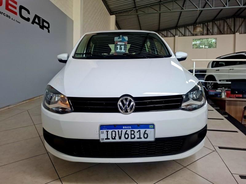 FOX 1.0 ITREND 8V FLEX 4P MANUAL - 2011 - FARROUPILHA