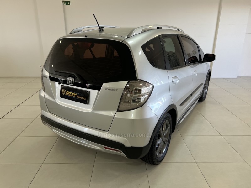 FIT 1.5 TWIST 16V FLEX 4P AUTOMÁTICO - 2013 - BENTO GONçALVES