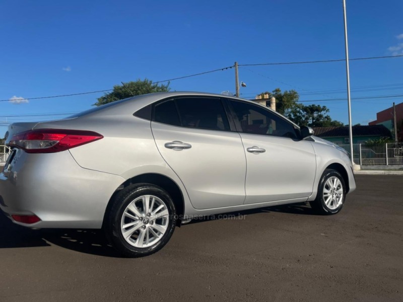 YARIS 1.5 XL SEDAN 16V FLEX 4P AUTOMÁTICO - 2019 - SANTA CRUZ DO SUL