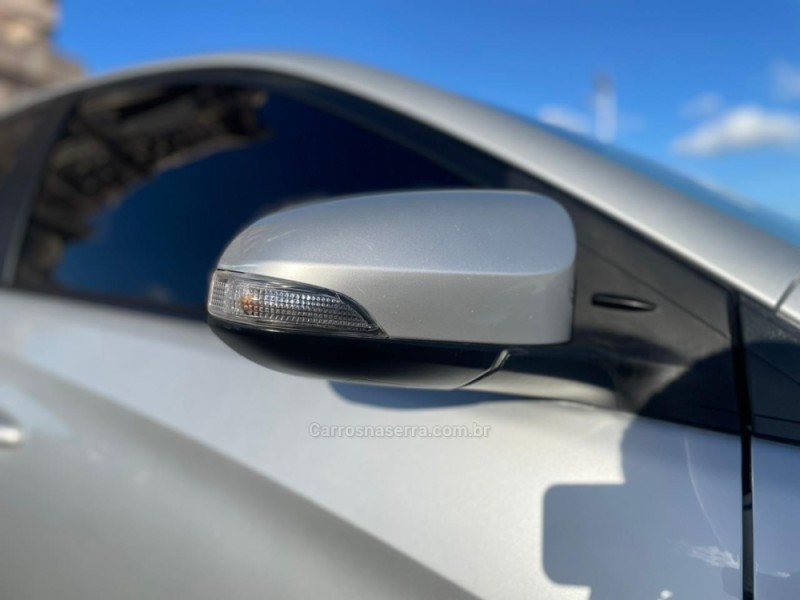 YARIS 1.5 XL SEDAN 16V FLEX 4P AUTOMÁTICO - 2019 - SANTA CRUZ DO SUL