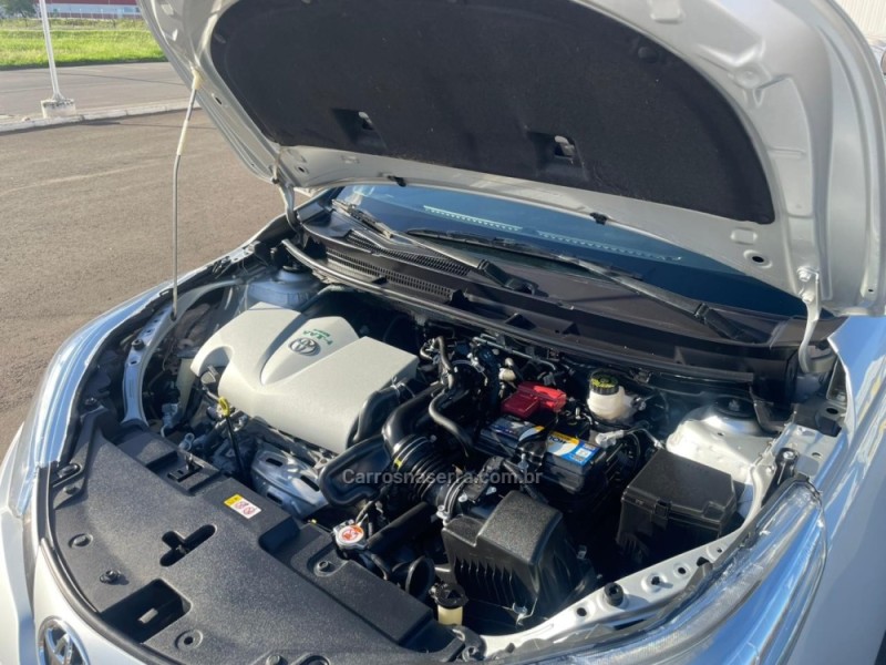 YARIS 1.5 XL SEDAN 16V FLEX 4P AUTOMÁTICO - 2019 - SANTA CRUZ DO SUL