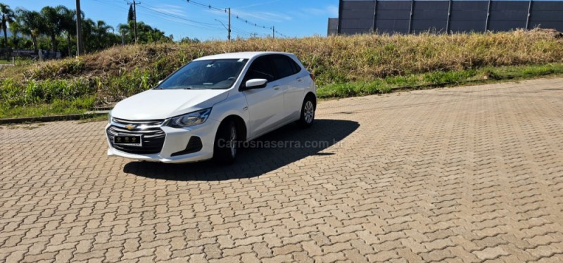ONIX 1.0 12V FLEX 4P MANUAL - 2020 - IVOTI