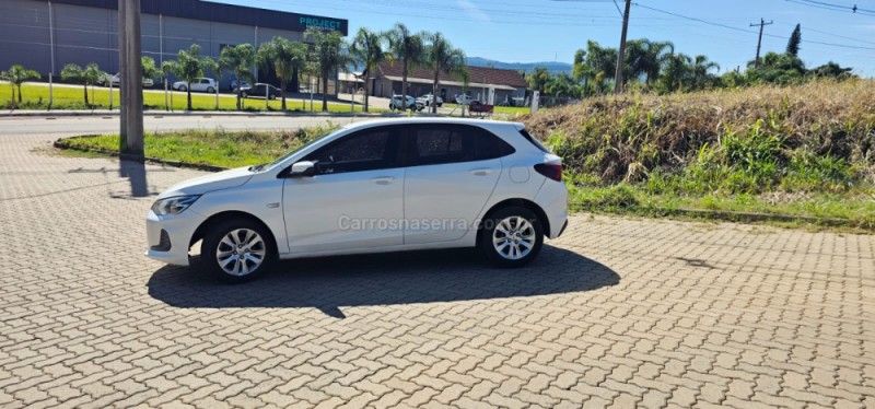 ONIX 1.0 12V FLEX 4P MANUAL - 2020 - IVOTI