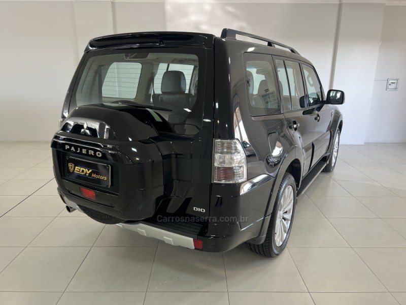 PAJERO 3.2 HPE 4X4 7 LUGARES 16V TURBO INTERCOOLER DIESEL 4P AUTOMÁTICO - 2015 - BENTO GONçALVES