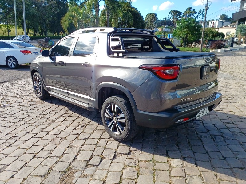 TORO 2.0 16V TURBO DIESEL FREEDOM 4WD AT9 AUTOMÁTICO - 2022 - FLORES DA CUNHA