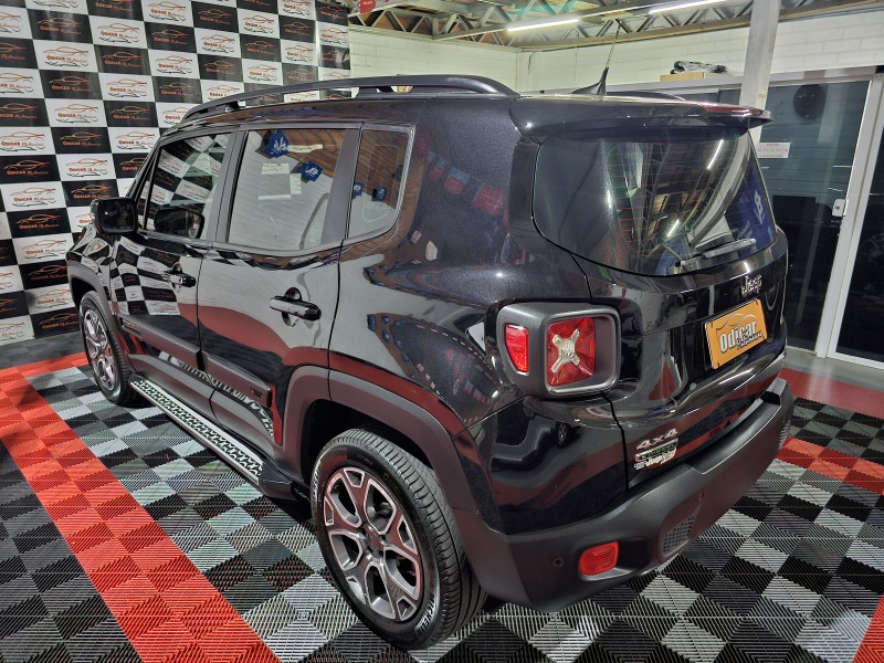 RENEGADE 2.0 16V TURBO DIESEL LONGITUDE 4P 4X4 AUTOMÁTICO - 2016 - CAXIAS DO SUL